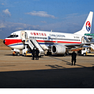 天府航空托运航空快运业稳步发展的原因是什么？